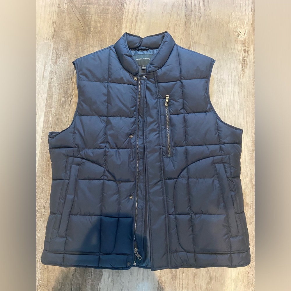 Banana Republic Men’s Vest
